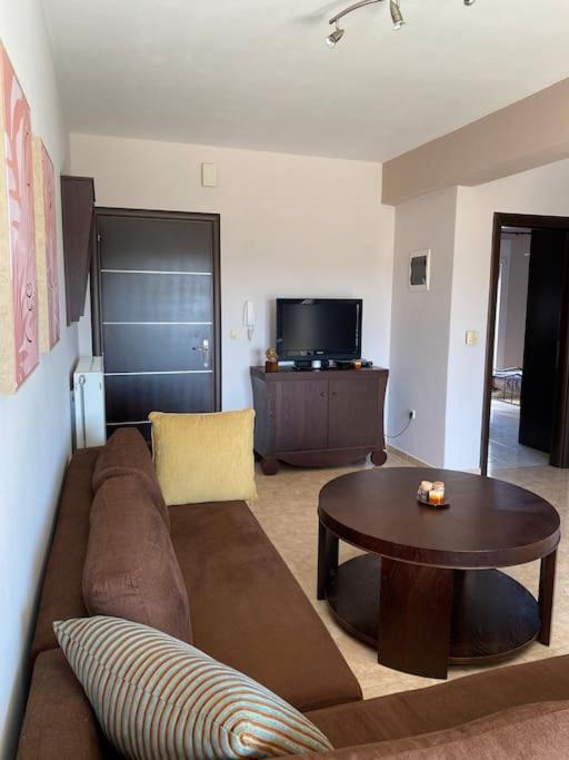 Raise Mirivili Serviced Apartment أليكسانثيربوليس المظهر الخارجي الصورة